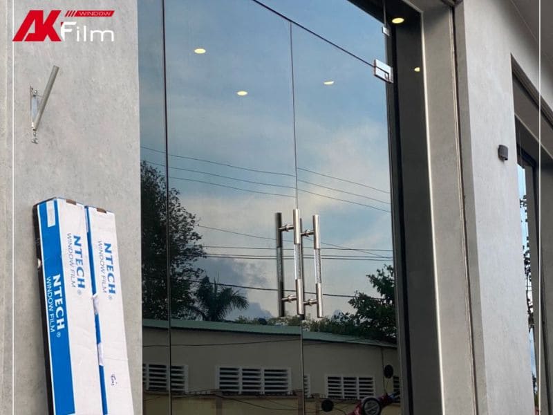 Địa chỉ dán phim cách nhiệt Ntech HP uy tín