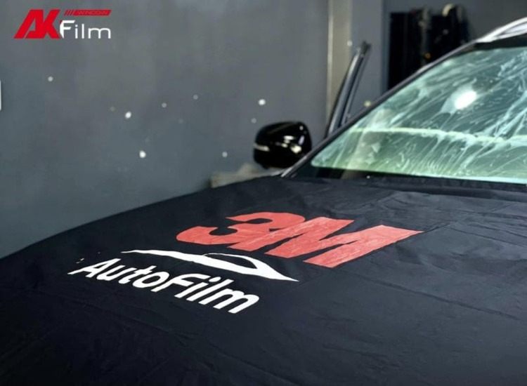 Dán phim cách nhiệt 3M chính hãng