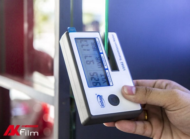 Thiết bị hỗ trợ kiểm tra khả năng cách nhiệt, truyền sáng và chống tia UV của phim