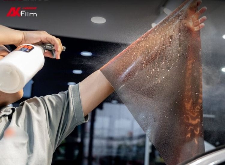 Các yếu tố ảnh hưởng đến tuổi thọ phim cách nhiệt
